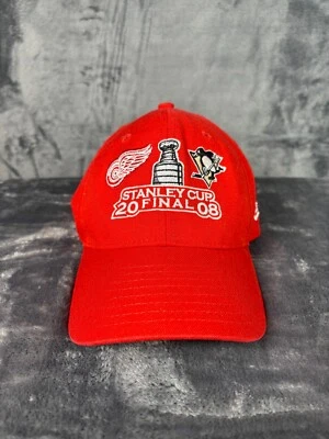 Gorra New Era 2008 Stanley Cup Finals Detroit Red Wings vs Penguins OSFA Foto 1 de 4