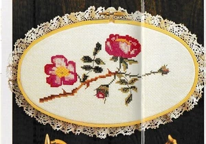 Diseño de aro floral rosa para perro - "5 x 9" ovalado - 14 cnt - patrón de punto de cruz SOLO - Imagen 1 de 2