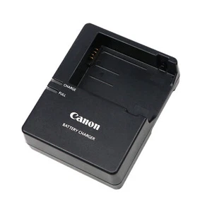 Genuine Original Canon LC-E8 Charger for LP-E8 550D 600D 650D T2i T3i T4i X4 T5i - Photo 1 sur 3