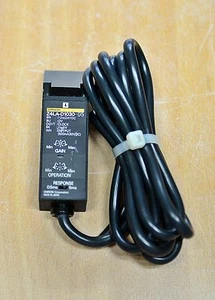 Omron Beam Linear Sensor Z4LA-D1030-05 free ship - Picture 1 of 2