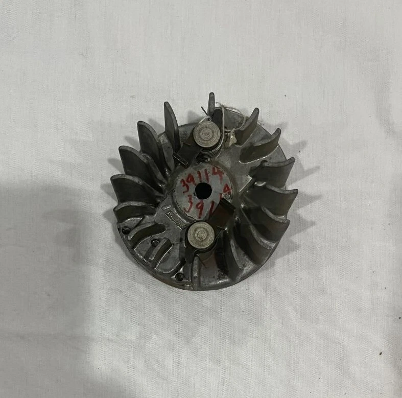 Poulan Weed Eater Flywheel  New NOS Starter Pawls and Springs XR YP # 530039114 - Image 1 of 1