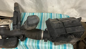 03-07 Chevy Silverado 5.3L Air Cleaner Filter Box Intake Assembly Complete FXEXT - Picture 1 of 12