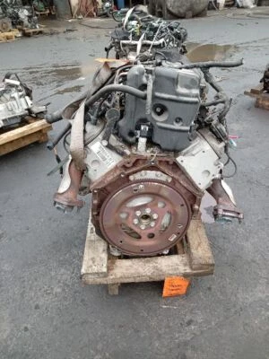 Used Engine Complete Assembly fits: 2010 Gmc Yukon 5.3L gasoline VIN 0 8th digit - Изображение 1 из 4
