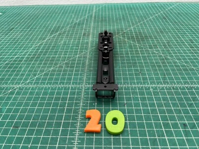 10-16 MERCEDES-BENZ W212 E400 E350 AJUSTADOR DE CINTO DE SEGURANÇA DIANTEIRO ESQUERDO DO MOTORISTA FABRICANTE DE EQUIPAMENTO ORIGINAL - Imagem 1 de 4