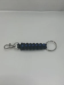 Portachiavi sottile linea blu con anello e fibbia girevole per aragosta 550 paracord fatto a mano - Foto 1 di 1
