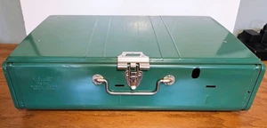Stufa da campeggio vintage Coleman 413G / 413G499 2 fuochi con scatola originale bella forma - Foto 1 di 17