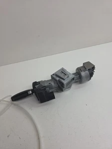Ford Mondeo Mk4 Ignition Barrel W/Key & Door Barrel 3M513F880AE 2010 11 12 13 14 - Picture 1 of 11
