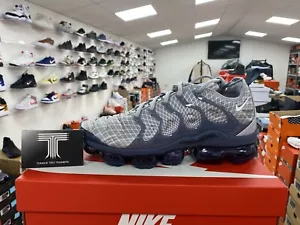 Nike Air Vapormax Plus ""Grigio lupo"" ~ 924453 019 ~ Regno Unito taglia 7,5 ~ Euro 42 - Foto 1 di 5