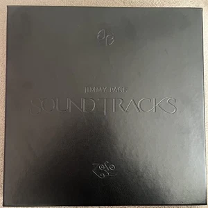 JIMMY PAGE "SOUNDTACKS" EINE DER 109 SIGNIERTEN NUMMERIERTEN BOXEN BEI ABSTIMMUNG ERHALTEN - Bild 1 von 12