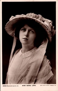 MARIE LOHR : HÜBSCHE BRITISCHE BÜHNENSCHAUSPIELERIN : IN "TANTALIZING TOMMY" (1910) : RPPC - Bild 1 von 2