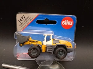 Siku 1477 Liebherr L576 Wheel Loader - HO Scale 1/87 Die-cast MIB - Picture 1 of 6