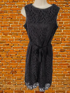 BNWT WOMENS TALBOTS UK 8 BLACK BELTED LACE OCCASION EVENING PARTY FORMAL DRESS - Picture 1 of 3