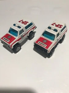 MATCHBOX CHEVY BLAZER 4X4 SHERRIFF POLICE OFFROAD VEHICLES 2 CAR LOT - Picture 1 of 6