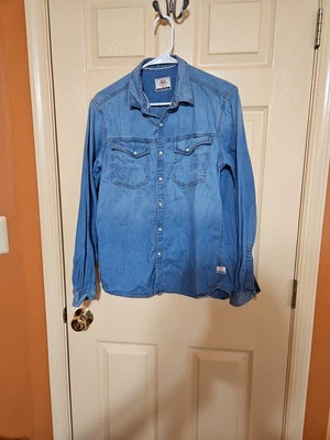 Máquina voladora de mezclilla para hombre lavada a máquina manga larga perla botones a presión talla M Foto 1 de 4