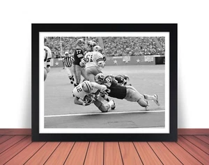 Framed ROGER STAUBACH Photo Picture DALLAS COWBOYS Football - 8x10 or 11x14 (W3) - Picture 1 of 9