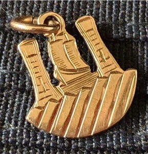 Vintage Art Deco 9ct Gold Charm, English, Tower Bridge London. - Picture 1 of 5