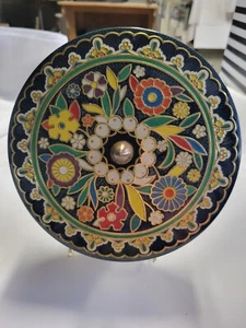 Vintage Daher Round Metal Container Black Floral 8" Dia Made In England (51T33) - Picture 1 of 5