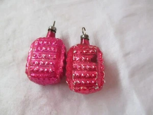 Vintage 2 Glass Christmas Ornaments red embossed squares #15 - Picture 1 of 3