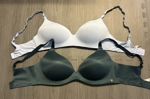 DOS Victorias Secret Sujetador Inalámbrico Talla 36DD Forrado Semi Demi Camiseta Azul Verde - Imagen 1 de 8