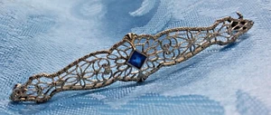 Vintage 10k White Gold Filigree Bar Pin, Center Sapphire, 2.6 grams, 56 mm. - Picture 1 of 12