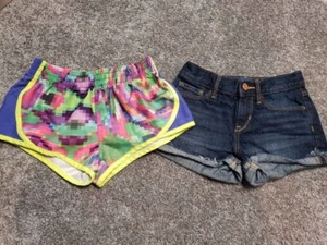 Lot of 2 - Youth Girls Nike & Old Navy Shorts Size 8 & Large Denim Active / A21 - Picture 1 of 6