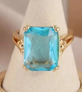 💎¡Gran regalo!! Hermoso Disfraz Anillo Imitación Topacio Azul Tono Dorado - Imagen 1 de 3