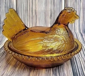 Vintage Amber Iridescent Indiana Carnival Glass Hen On Nest Chicken Covered Dish - Picture 1 of 7