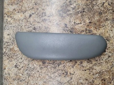 Toyota Sienna 04 - 10 Passen Righ Front Door Panel Arm Rest Storage Bin Lid Only - Image 1 of 4