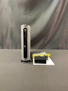 Motorola MG7540 Black 16x4 686 Mbps Cable Modem Plus AC1600 WiFi Router - Picture 1 of 12