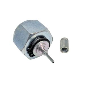 Female Swivel Pressure Gauge Fitting, 1/2" BSP, For MCS Micro Hose - Picture 1 of 1
