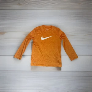 Nike Boys The Nike Tee Orange Swoosh Athletic Long Sleeve Top Sz 7 (6-7yrs) - Picture 1 of 5