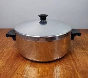 Vintage WEAR EVER 5 Quart Suppentopf Aluminium Dutch Oven Antihaft Wearever mit Deckel - Bild 1 von 8