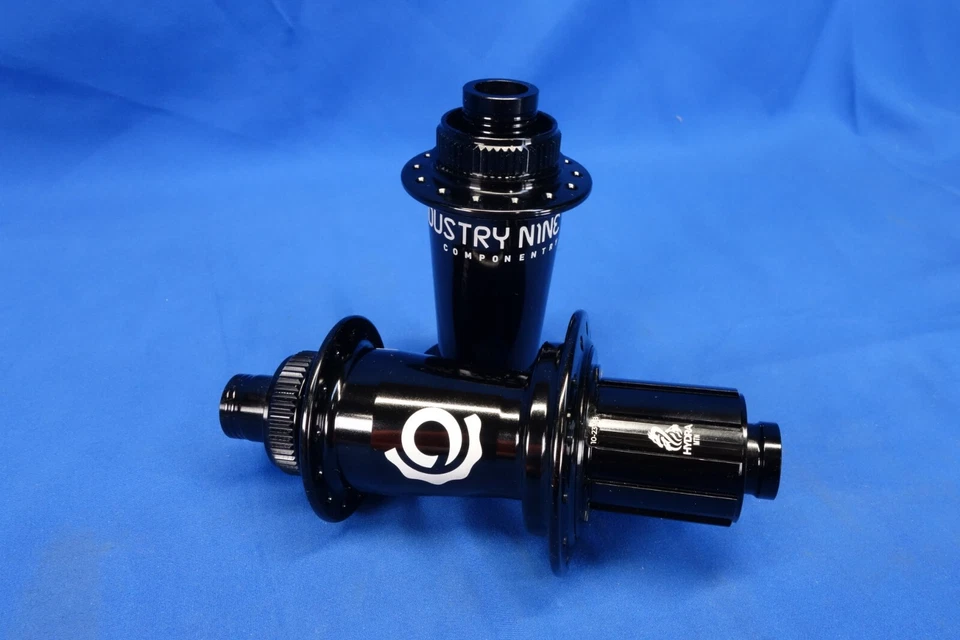 Nuevo juego de bujes de disco de bloqueo central Industry Nine Hydra Super Boost *Opciones de buje libre* Foto 1 de 1