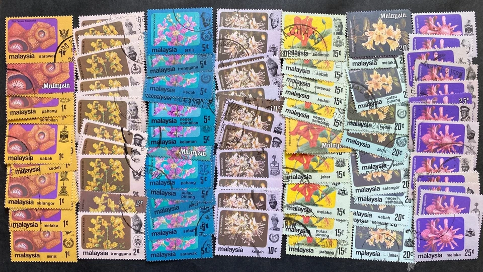 Malaysia 1979 Flowers Definitive Complete series 14 states Total 98 stamps Used - Image 1 of 1