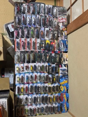 Hot Wheels Mini Auto 102-piece Set, All'Ingrosso Saldi - Immagine 1 di 4