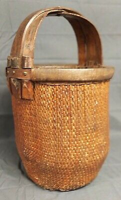 Large Antique Chinese Hand-woven Rice Gathering Basket.  • 280£