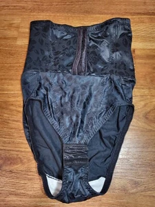 vintage sears hook & eye shapewear Black Floral Size M Style 23248 - Picture 1 of 3