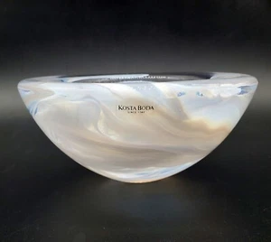 Kosta Boda 7" White Swirl Glass Bowl SWEDEN - Picture 1 of 4