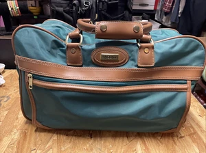 JAGUAR WEEKENDER DARK GREEN CANVAS DUFFLE TRAVEL BAG CARRY ON LUGGAGE MINT - Picture 1 of 4