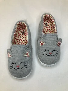 Baby and Toddler Girls Grey Bunny with Cotton Tail Canvas Slip-On Shoes Size 6 - Picture 1 of 7