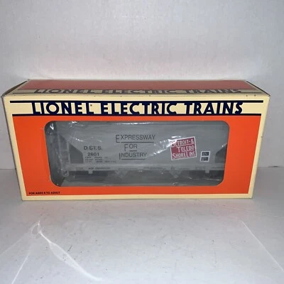 Lionel Trains 6-52023 Detroit Toledo Shoreline 2-Bay Center Flow Hopper Car NIB - Image 1 of 4