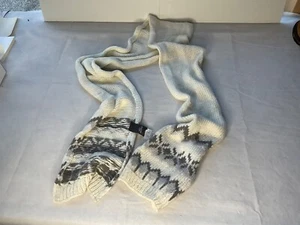 Abercrombie & Fitch Scarf White / Metallic With Grey / White Fringe - Picture 1 of 5