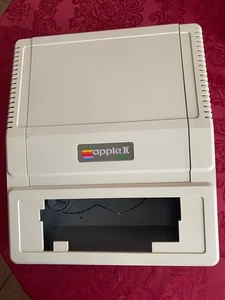 ✅ ⌘ Early Apple II Plus Computer CASE , please see photos - Picture 1 of 9