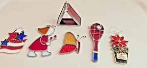 6 Buntglas Sonnenfänger Ornamente Schmetterling, Flagge, Mädchen mit Blume, Tennis - Bild 1 von 4