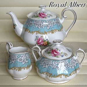 Royal Albert Enchantment Teiera Zuccheriera Creamer Set Blu Pallido Bone Chine Usato - Foto 1 di 11