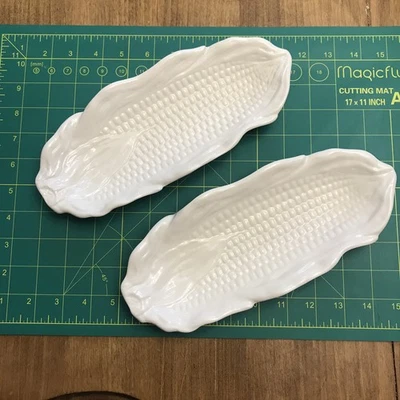 Set  2 Corn On The Cob Plates Dishes Holders White Ceramic Farmhouse Rustic - Image 1 of 2