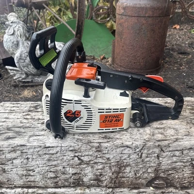 Motosierra Stihl 012AV  Foto 1 de 4