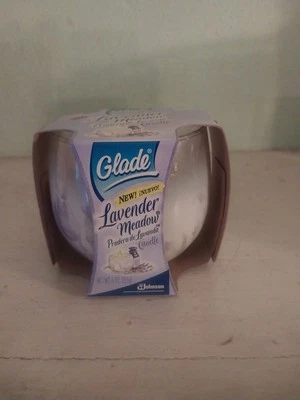 Glade scented candle (4 oz.) Lavender Meadow - 2005 - discontinued - Image 1 of 2