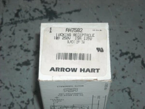 Arrow-Hart AH7582 Twist Lock Buchse 15 Amp - Bild 1 von 2
