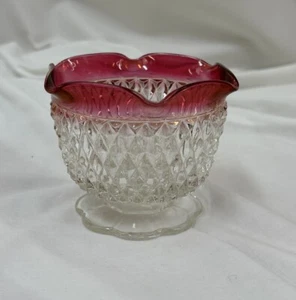 Vintage Indiana Glas Rubinrot Flash Diamond Point Kerzenschale gewellte Kanten  - Bild 1 von 8